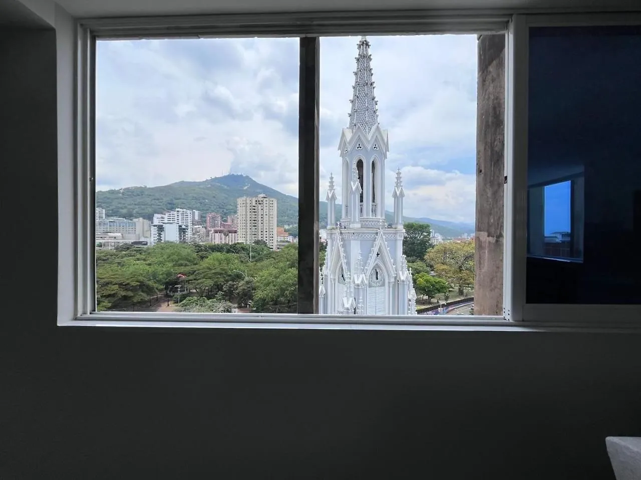 Apartamento La Ermita 360 Cali
